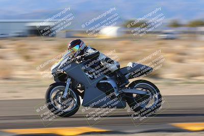 media/Jan-19-2023-Racers Edge (Thu) [[69d0b4dc55]]/B Group/Session 5 (Turn 3 Exit Pans)/